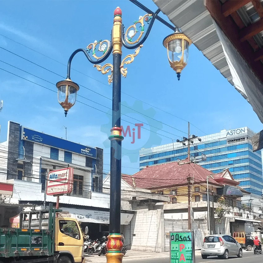Jasa pembuatan Tiang Lampu Jalan dan Penerangan Jalan Umum secara custom terbaik dan termurah di Klaten